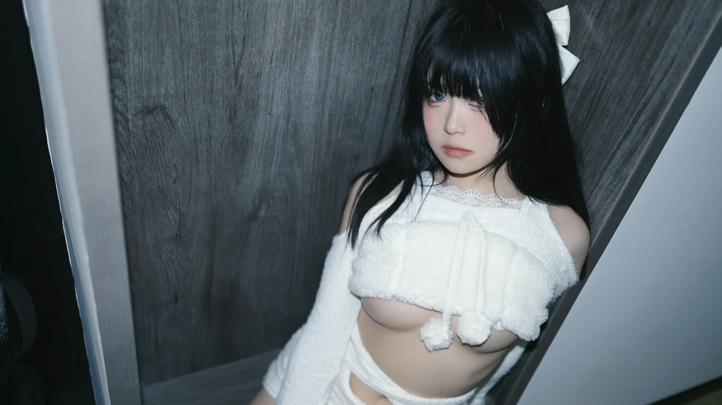 渡久山 - No.003 白色毛茸茸 [46P-274MB]